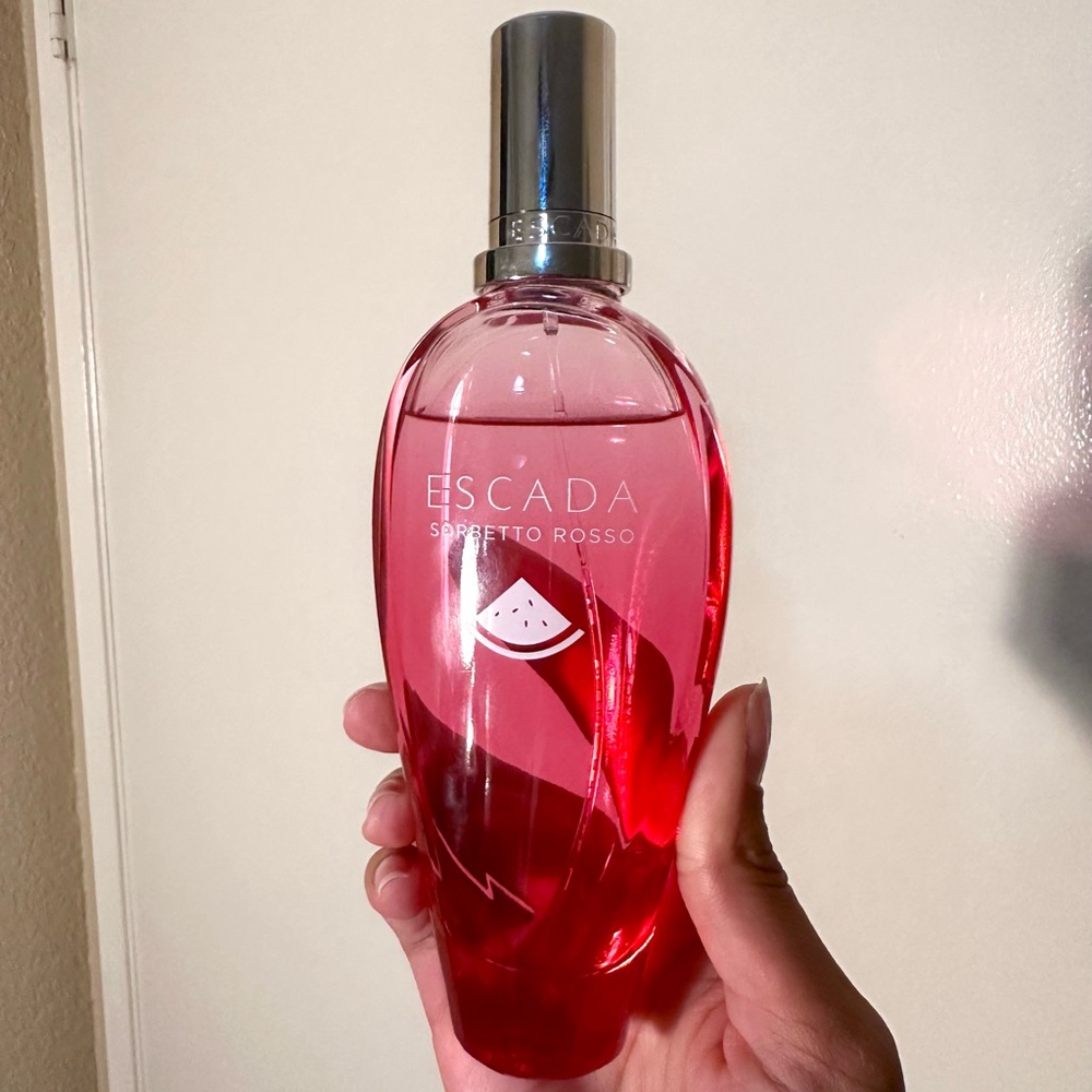 Escada Sorbetto Rosso Body Wash - Vibrant Pink